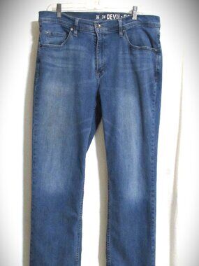 Men's DEVIL DOG Relaxed Fit Straight Leg Distressed Jeans Pants 36 X 34 ORIG $99